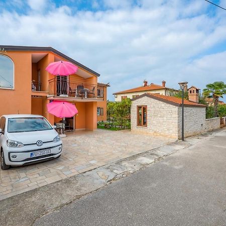 Ferucio House With Apartments Umag Exteriér fotografie